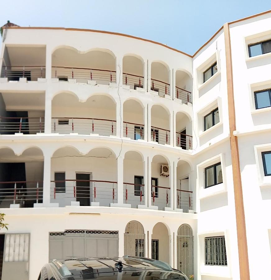 Mgm Apartments Gambia Kololi Zewnętrze zdjęcie