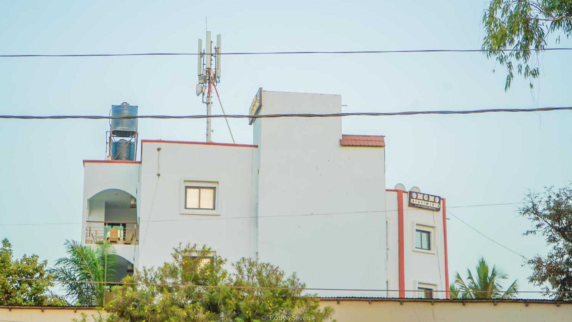 Mgm Apartments Gambia Kololi Zewnętrze zdjęcie